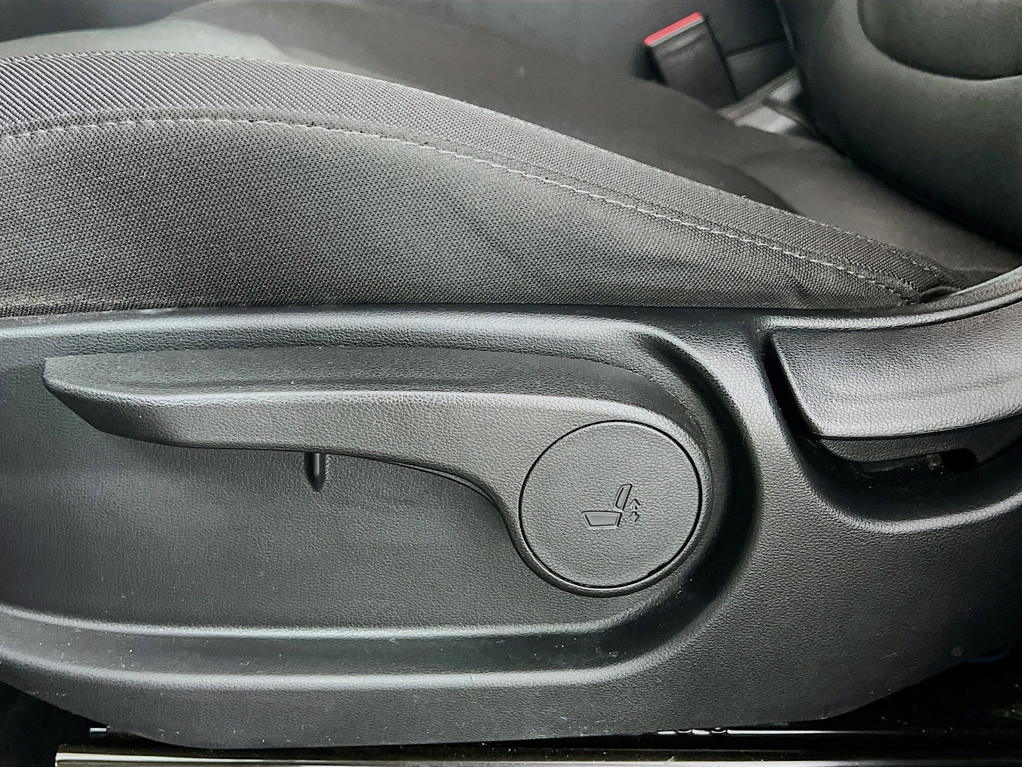 2024 Hyundai Tucson SE photo 4