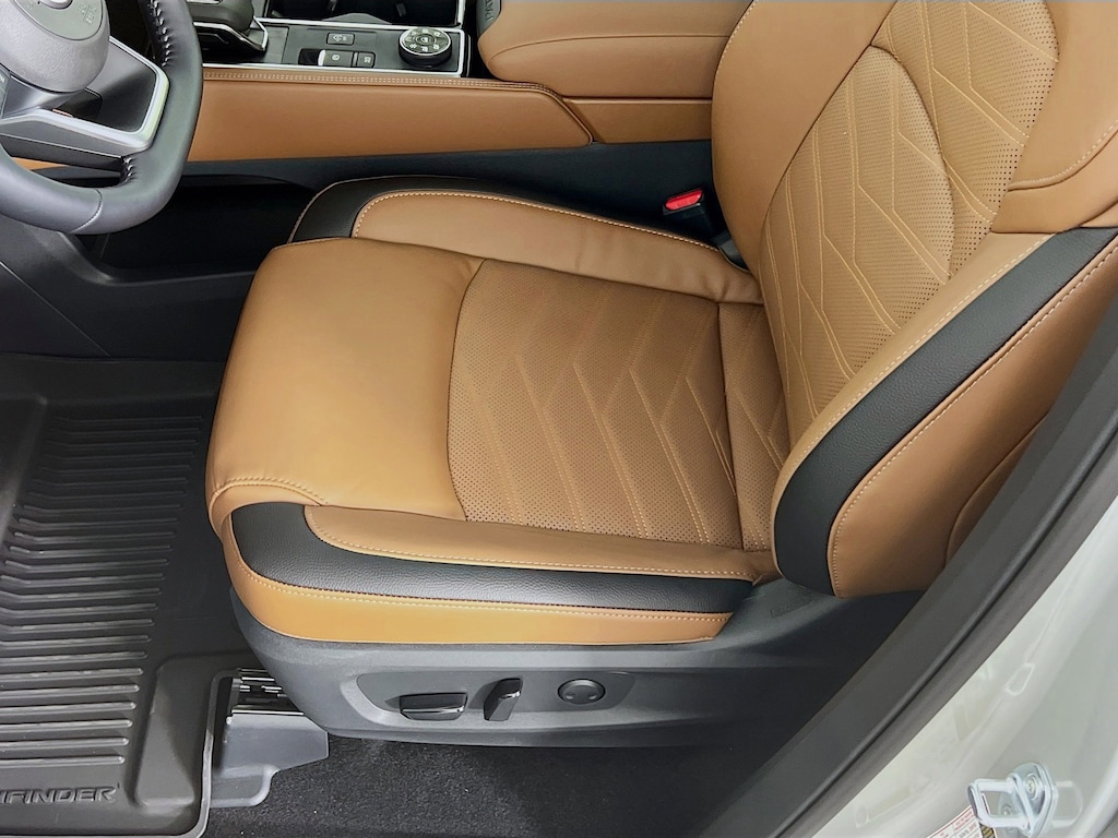 New 2025 Nissan Pathfinder Platinum SUV