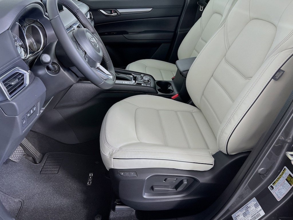 New 2025 Mazda CX-5 2.5 S Preferred Package SUV