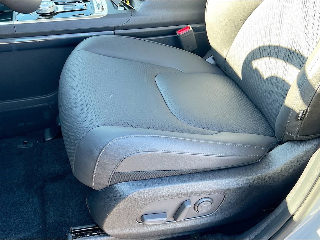 New 2026 Kia Carnival Hybrid SX Prestige Van Passenger Van