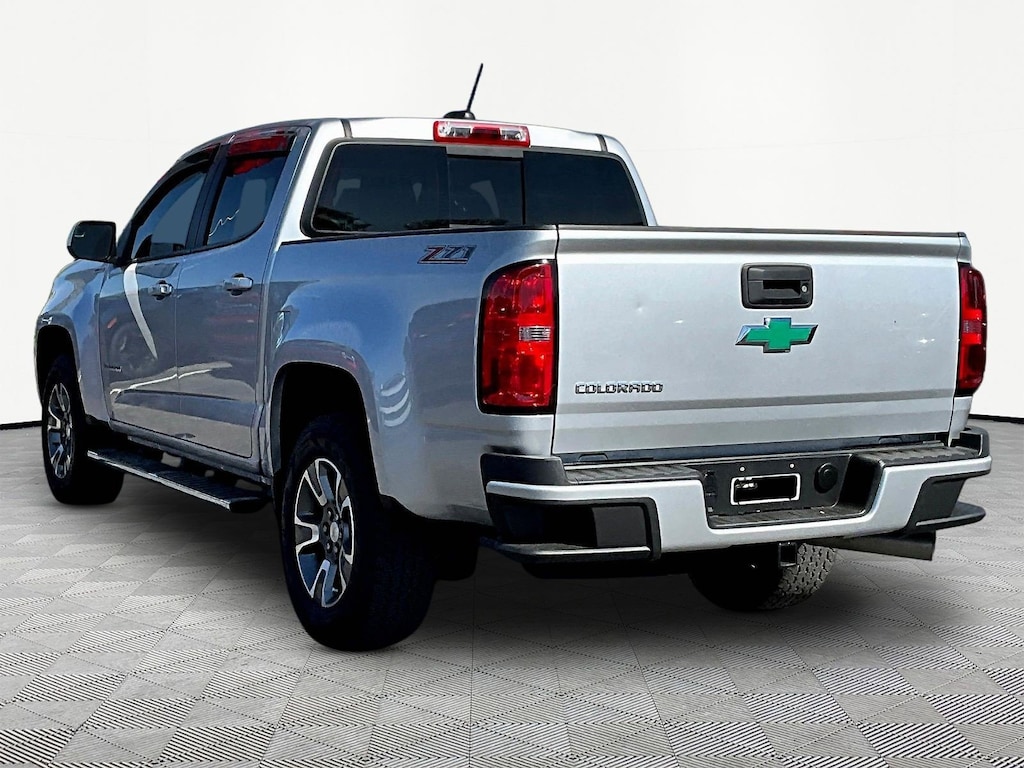 Used 2017 Chevrolet Colorado 2WD Z71 Truck Crew Cab