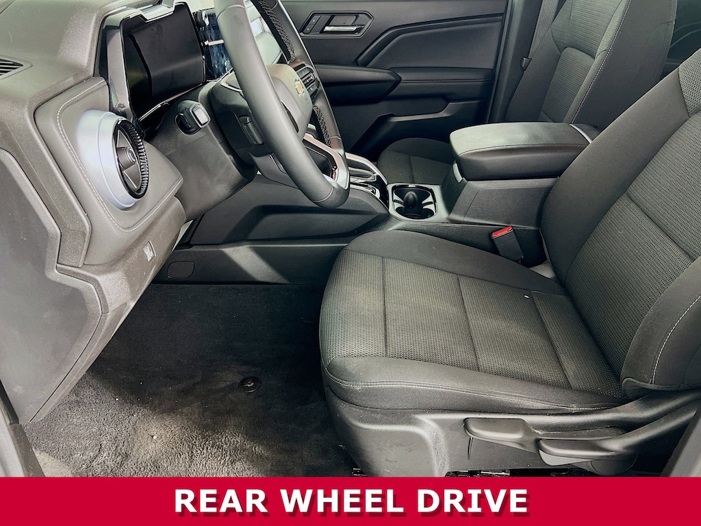 Used 2024 Chevrolet Colorado 2WD LT Truck Crew Cab