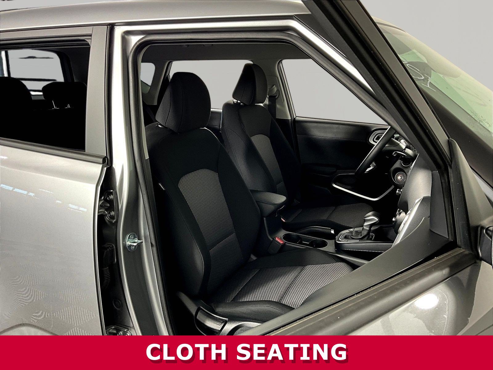 2025 Kia Soul LX - Photo 27