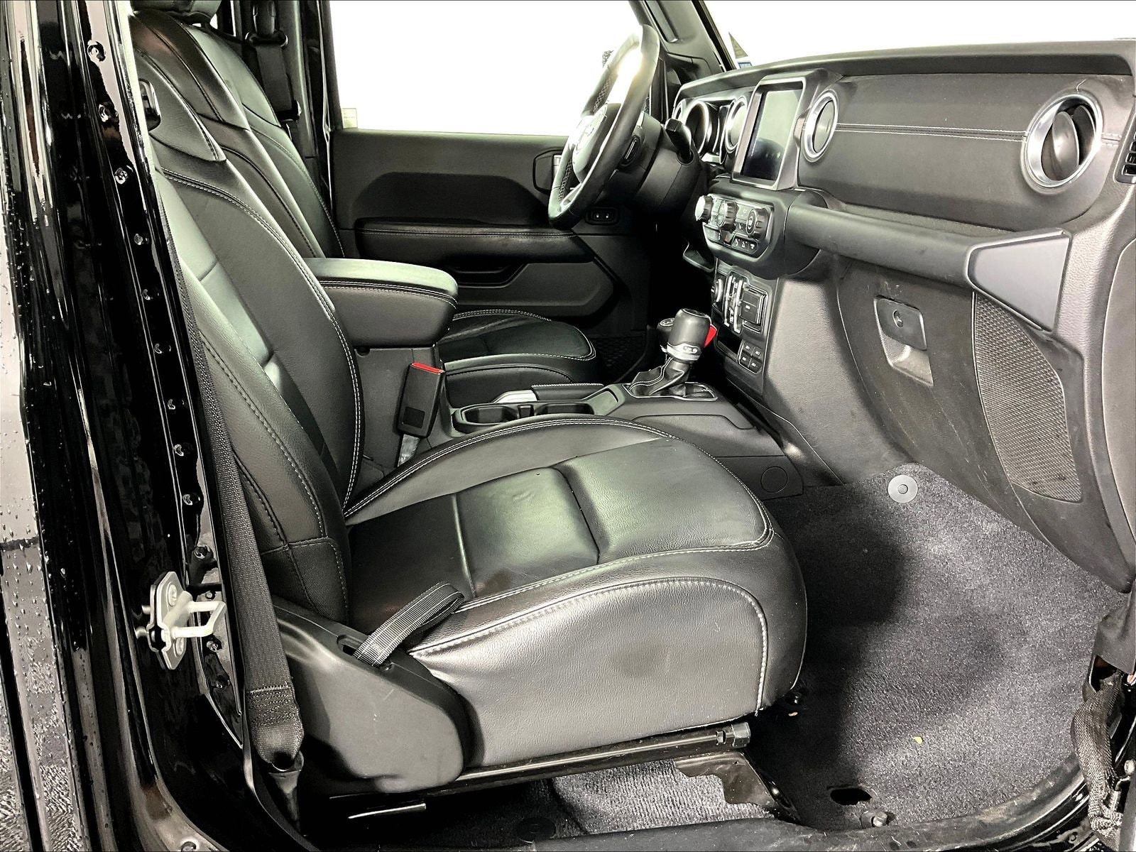 2020 Jeep Gladiator Overland - Photo 27