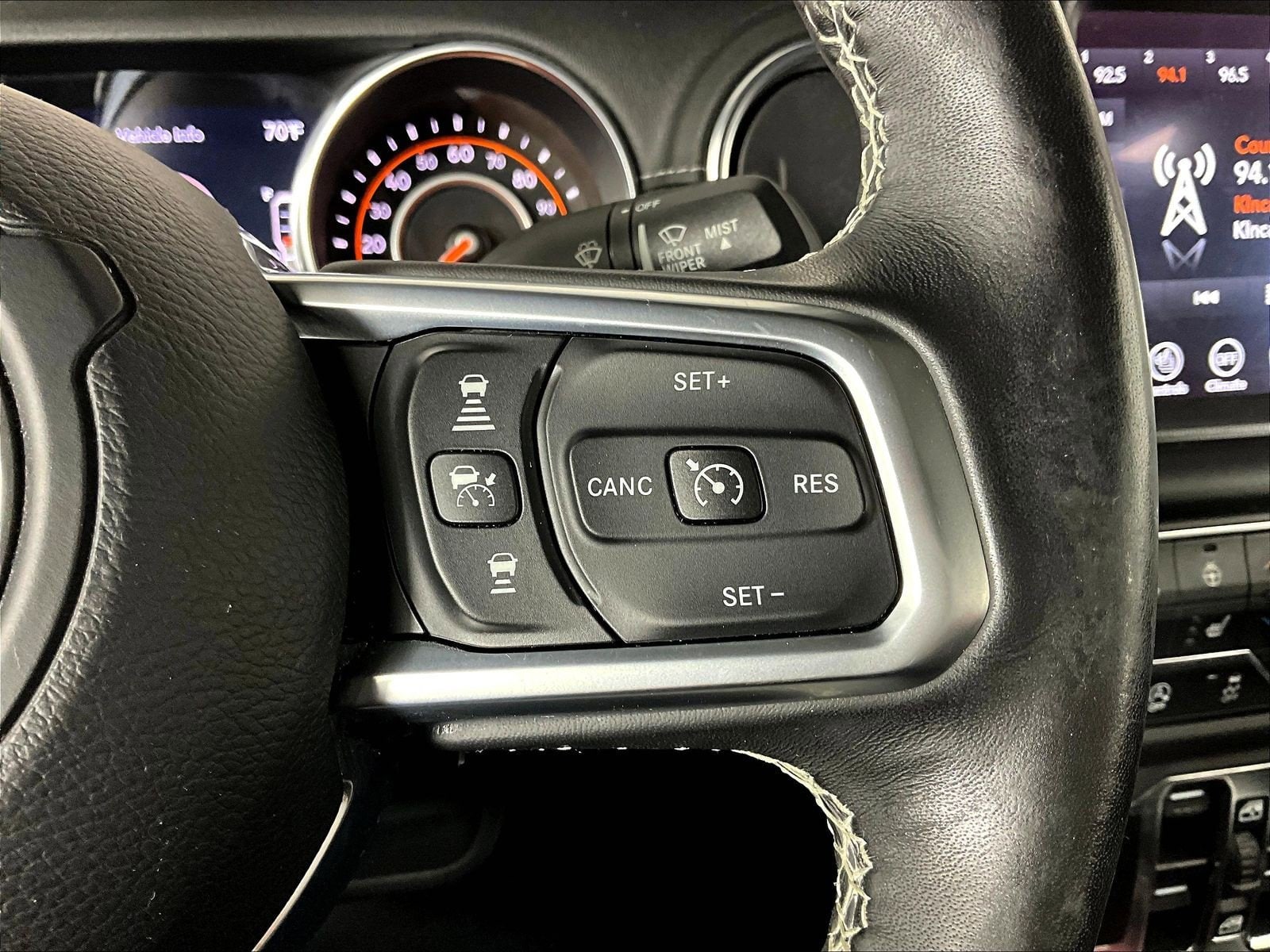 2020 Jeep Gladiator Overland - Photo 12