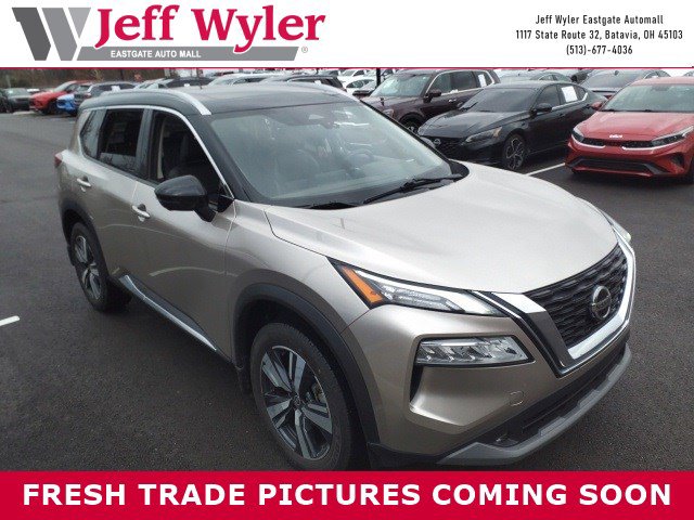 2021 Nissan Rogue SL's photo