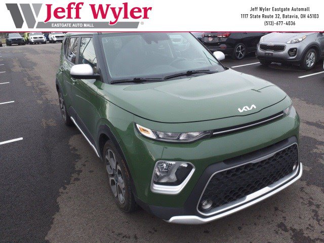2022 Kia Soul X-Line's photo