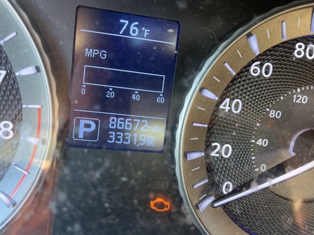 2016 Infiniti Q70L 3.7 photo 3