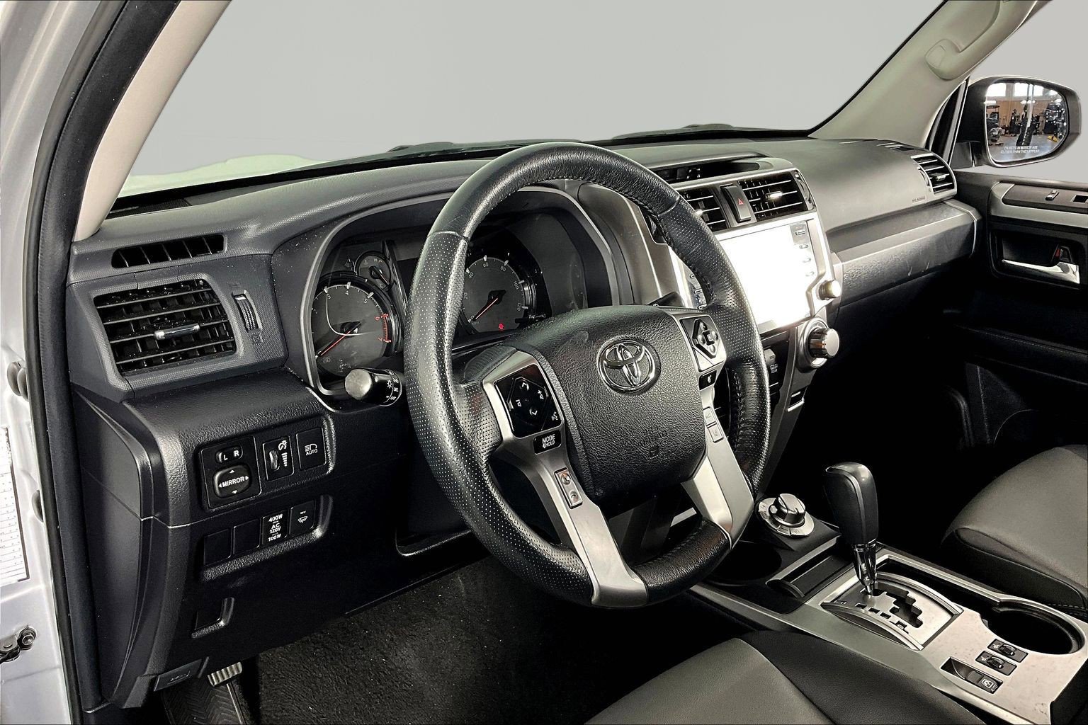 2024 Toyota 4Runner SR5 Premium - Photo 17