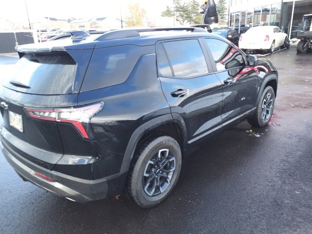 2026 Chevrolet Equinox ACTIV photo 2