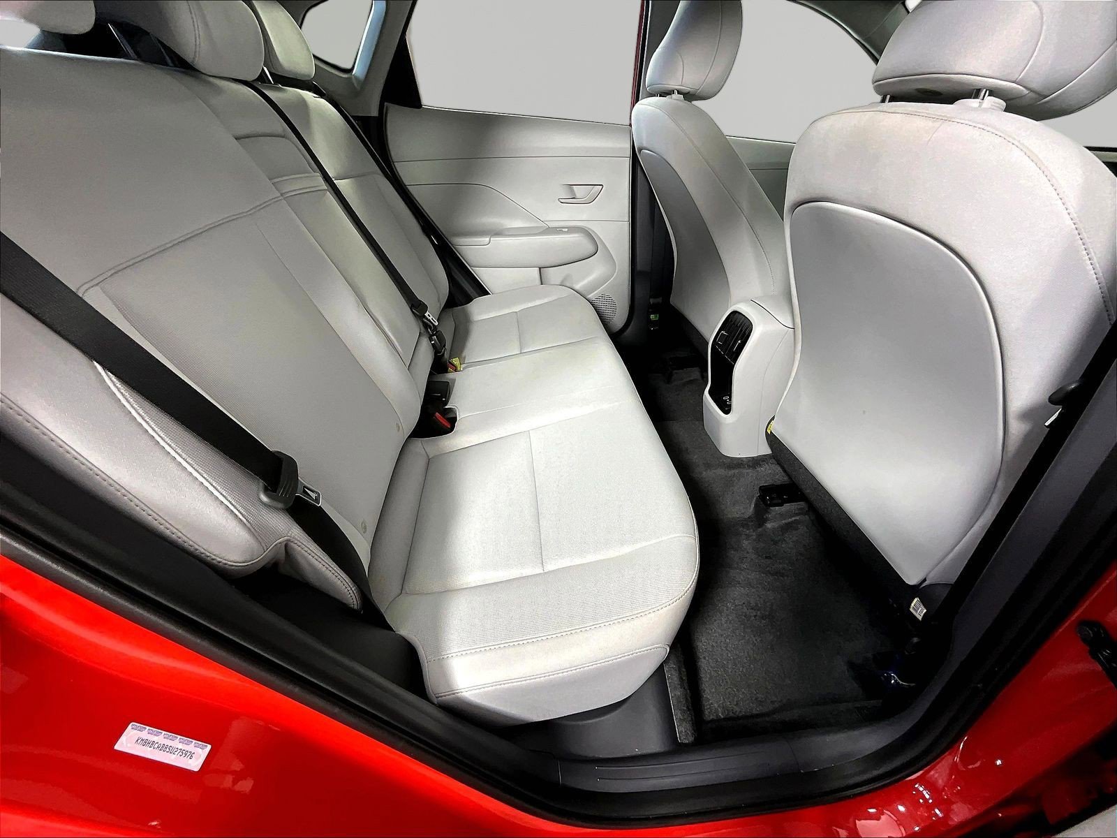 2025 Hyundai Kona SEL - Photo 23