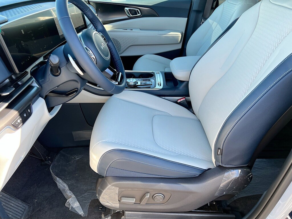 New 2026 Kia Carnival Hybrid SX Prestige Van Passenger Van