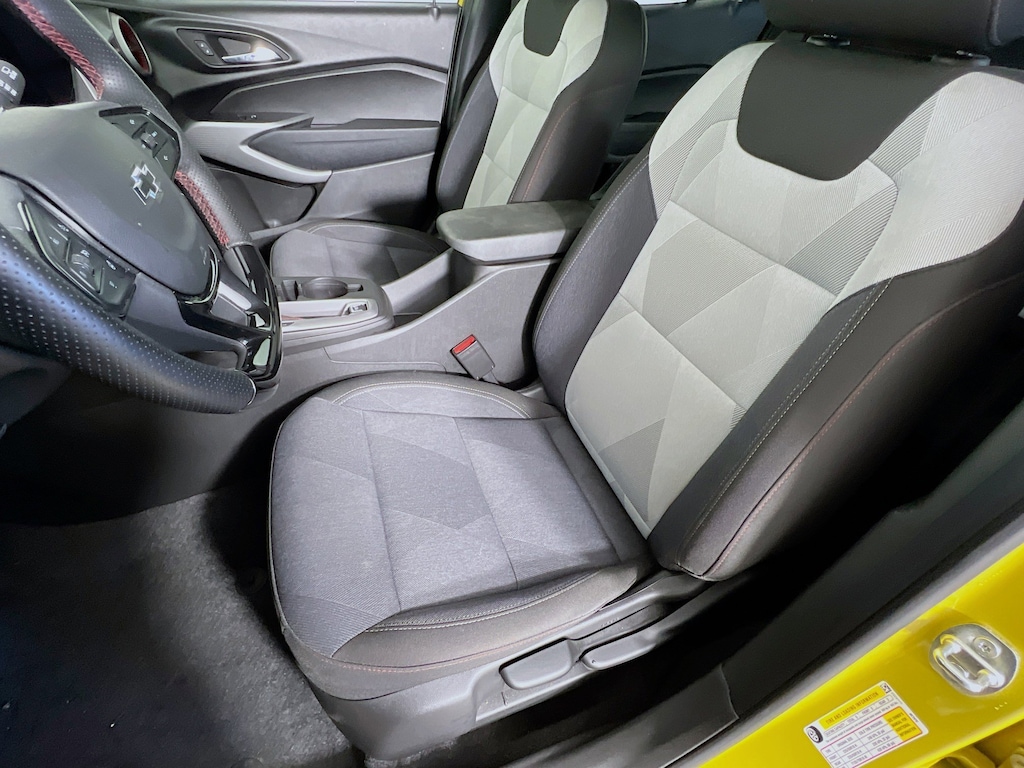 Used 2024 Chevrolet Trax 1RS SUV