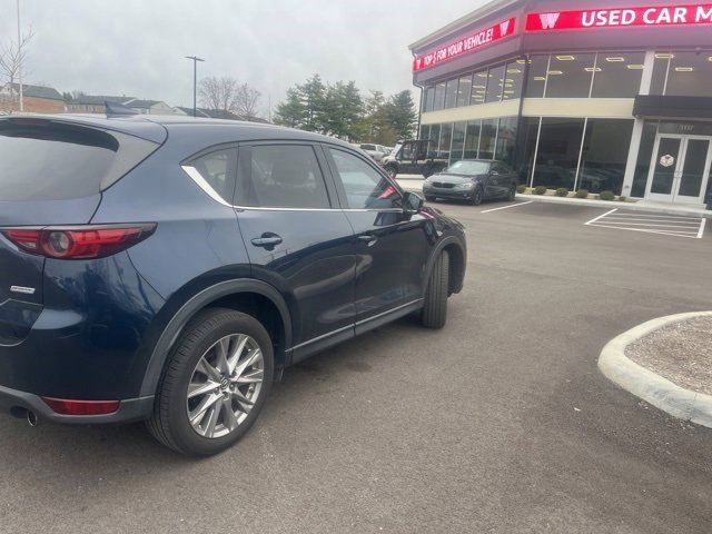 2019 Mazda CX-5 Grand Touring photo 2