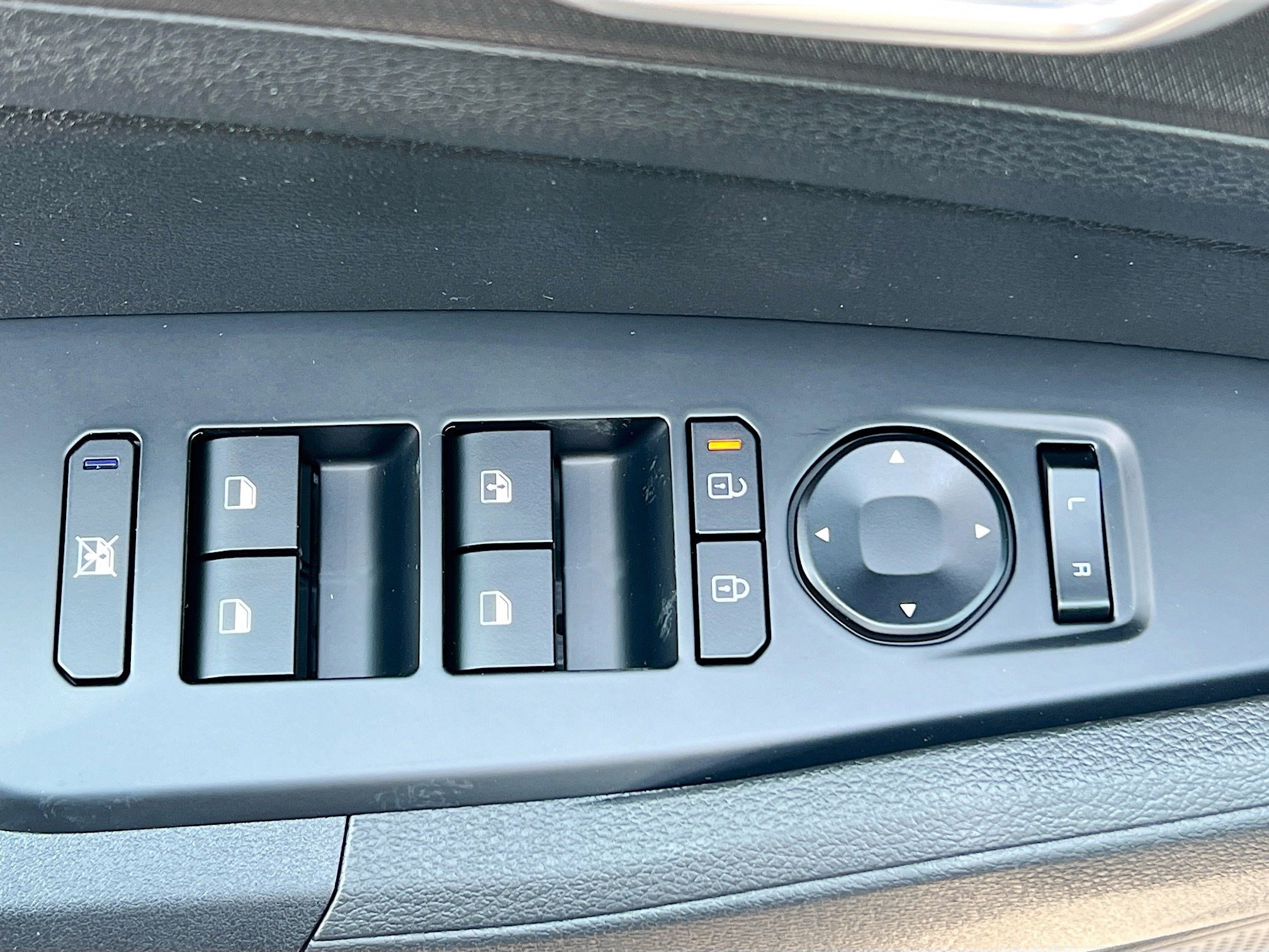 2026 Kia Sportage LX - Photo 22
