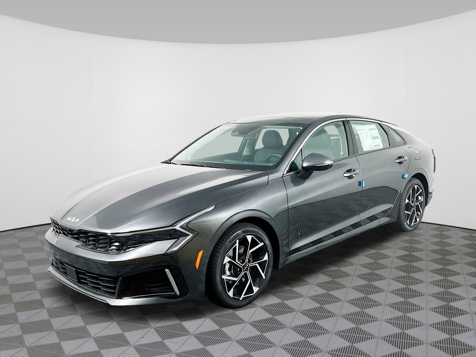 2026 Kia K5 EX photo 2