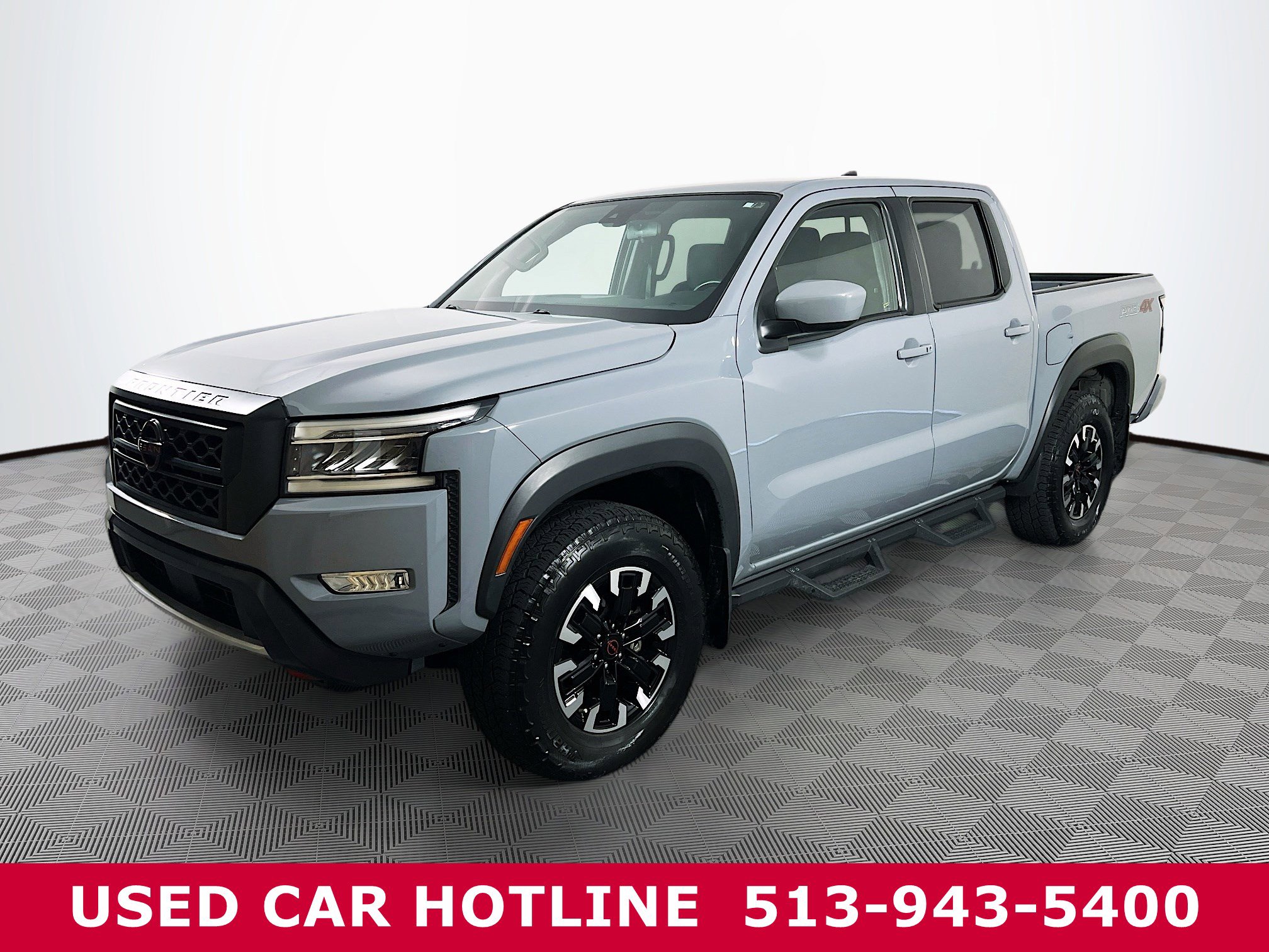 2022 Nissan Frontier PRO-4X photo 2