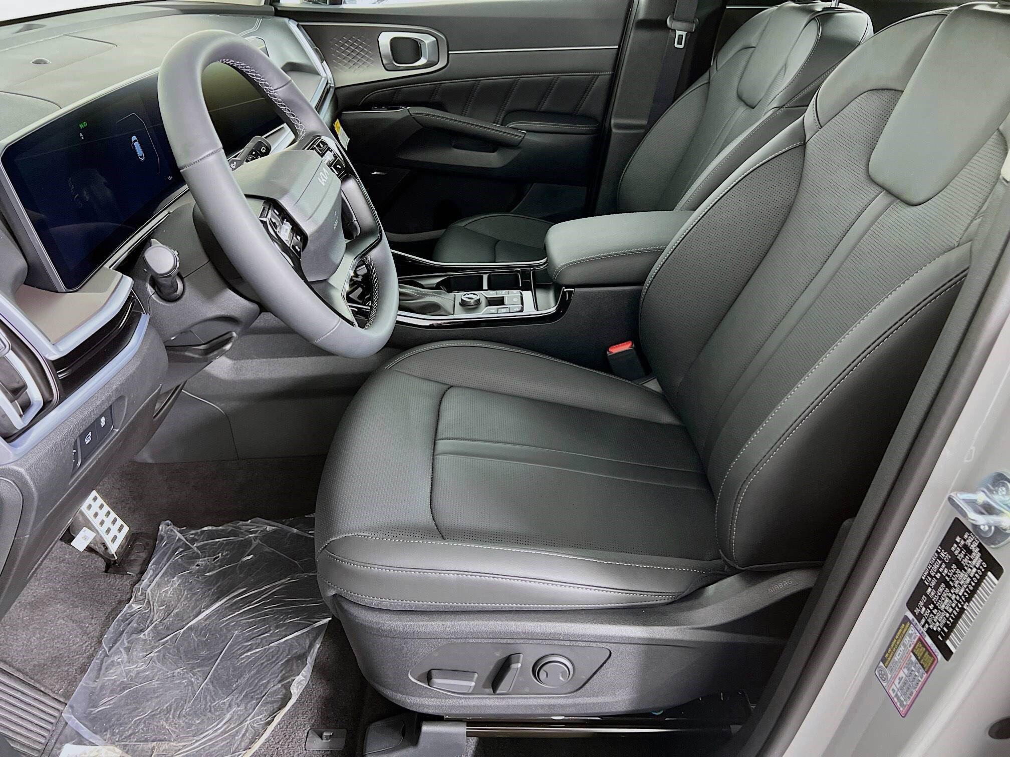 2026 Kia Sorento SX photo 3
