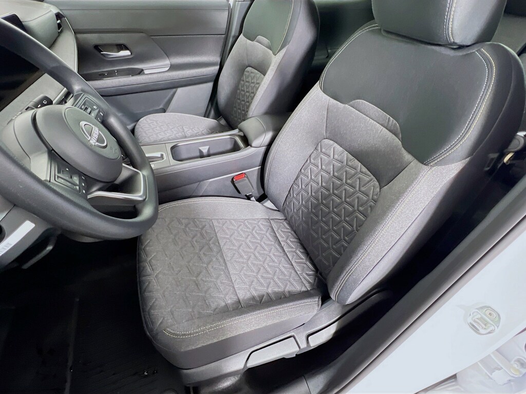 New 2026 Nissan Kicks SV SUV