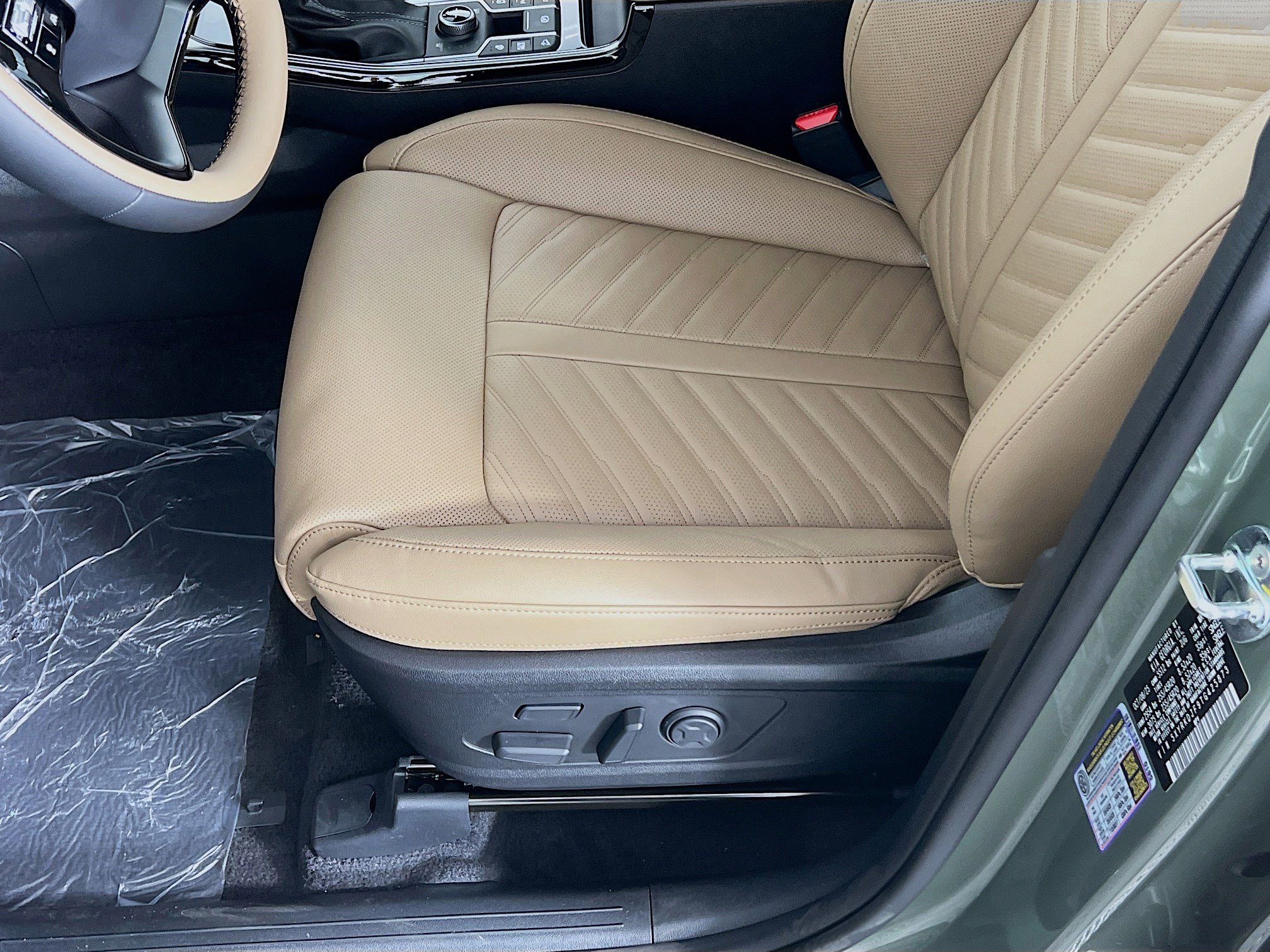 2026 Kia Sorento X-Line SX Prestige photo 4