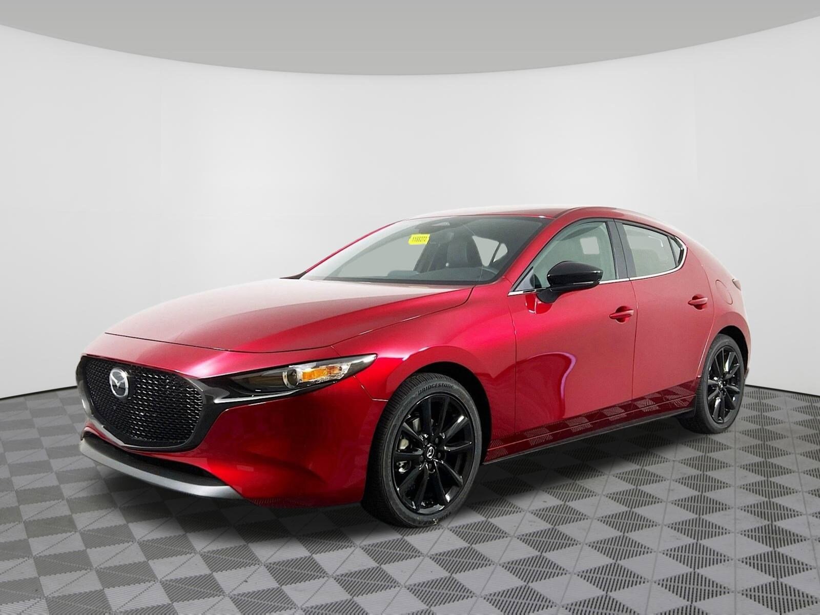 2026 Mazda Mazda3 Hatchback 2.5 Select Sport photo 2