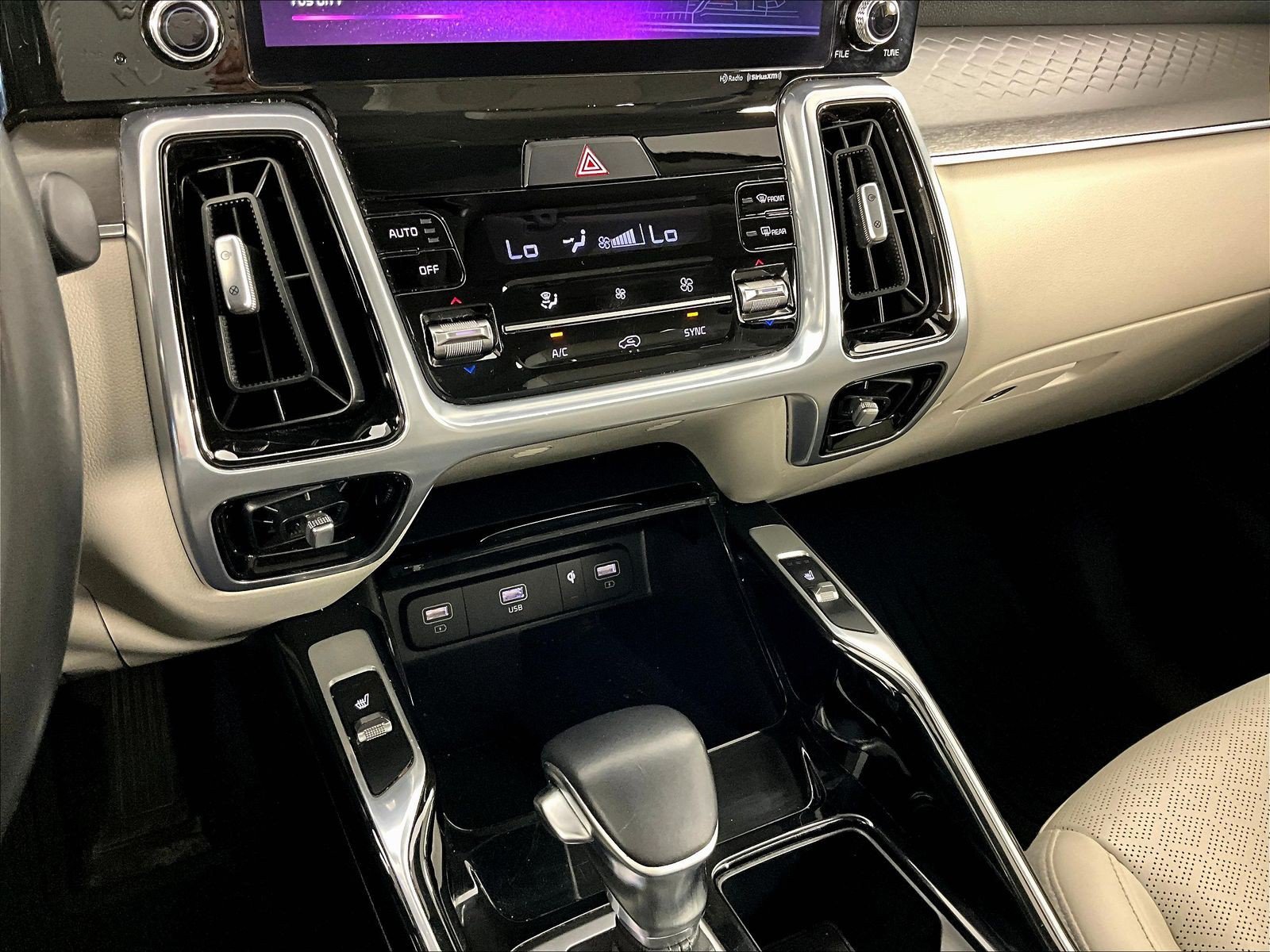 2023 Kia Sorento SX - Photo 18