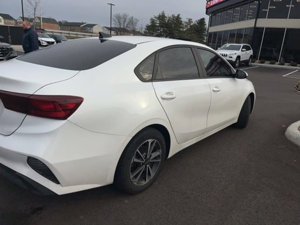 Used 2022 Kia Forte LXS Sedan
