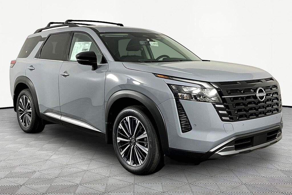 New 2026 Nissan Pathfinder Platinum SUV
