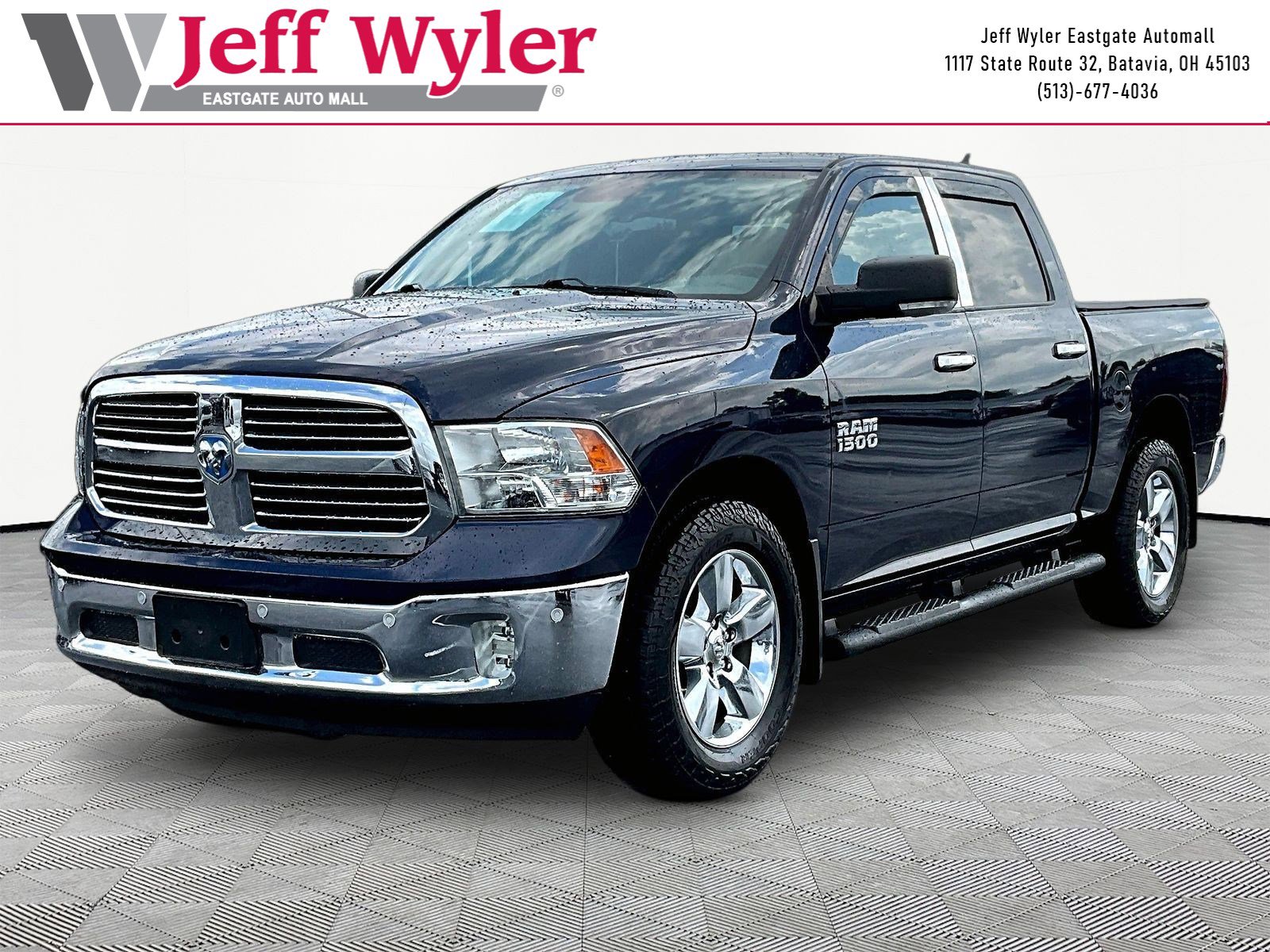 2017 RAM 1500 Big Horn 4x4 Crew Cab 5'7's photo