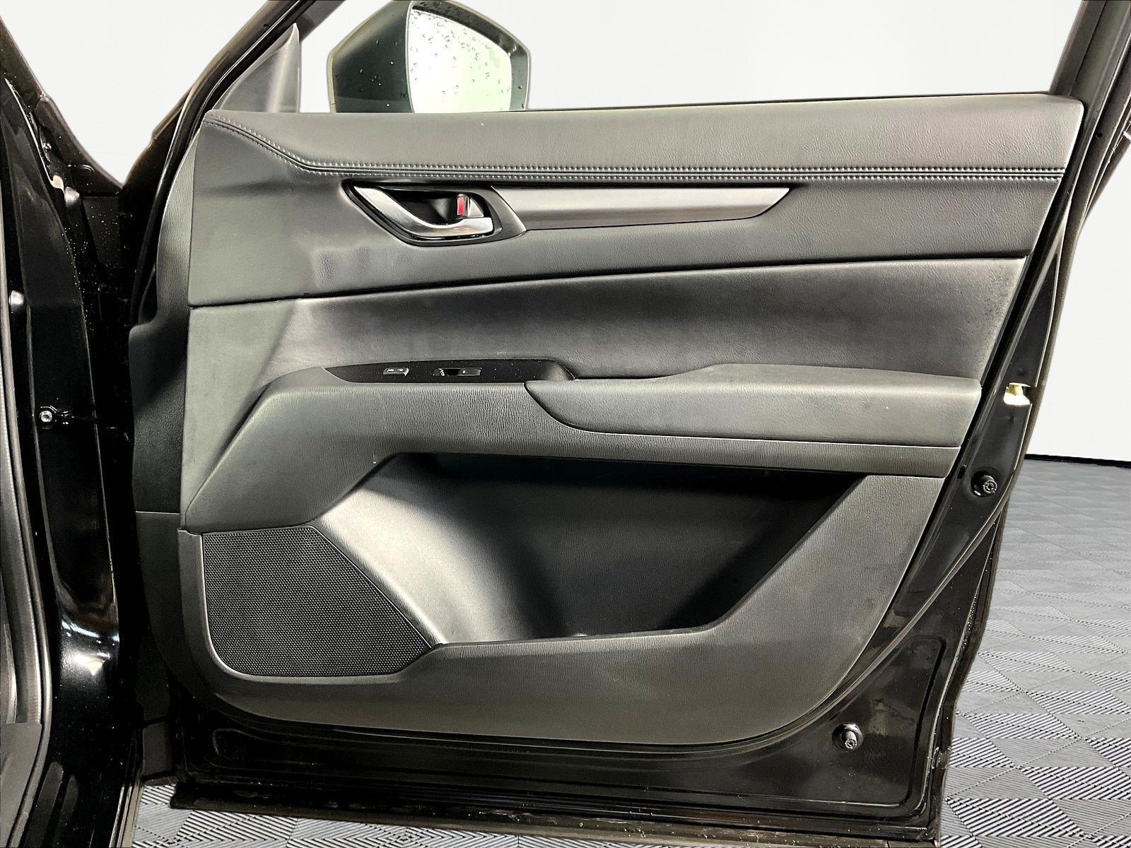 2023 Mazda CX-5 S Select Package - Photo 24