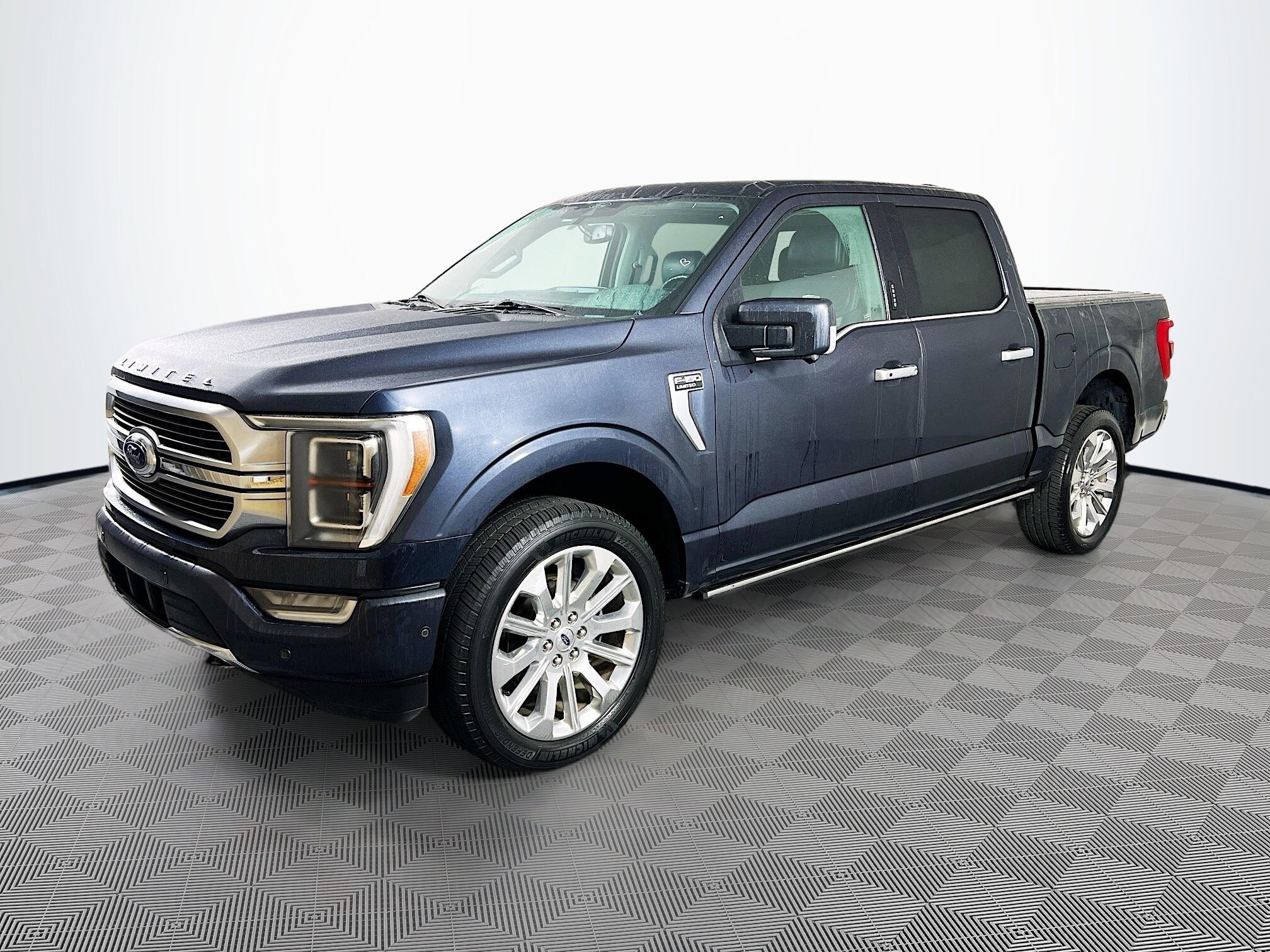 2021 Ford F-150 Limited photo 2
