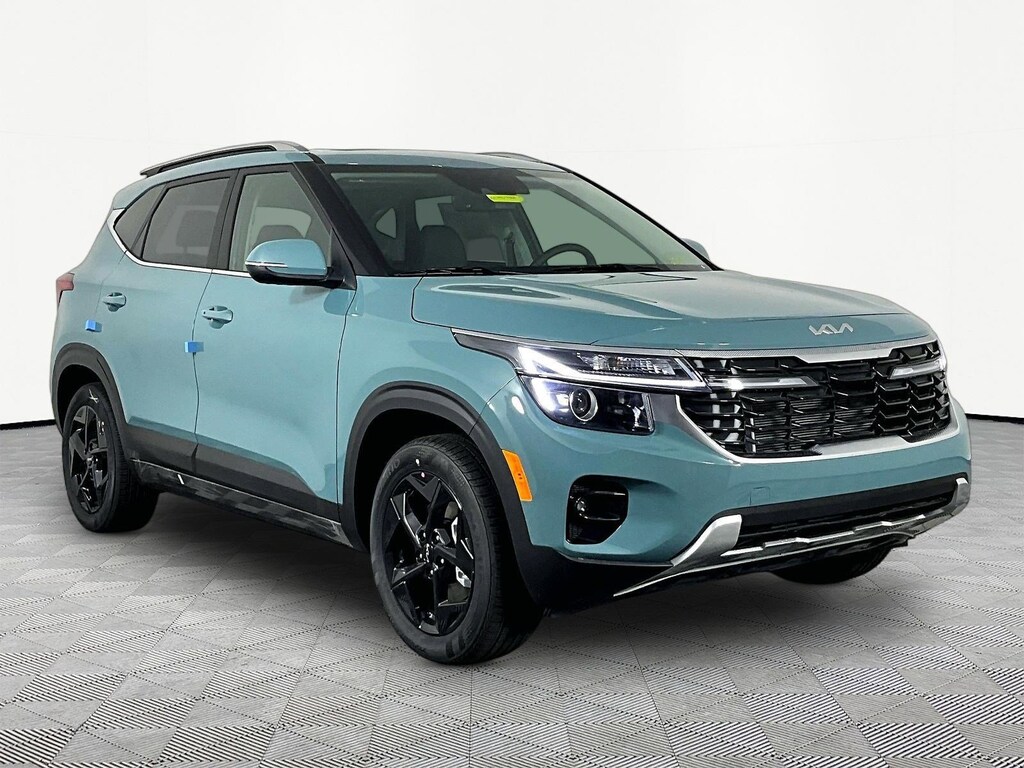 New 2026 Kia Seltos EX SUV
