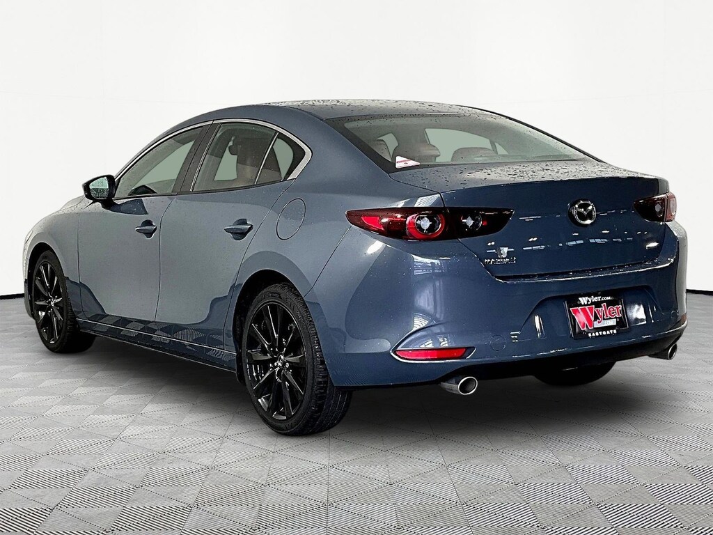 Used 2022 Mazda Mazda3 Sedan Carbon Edition Sedan