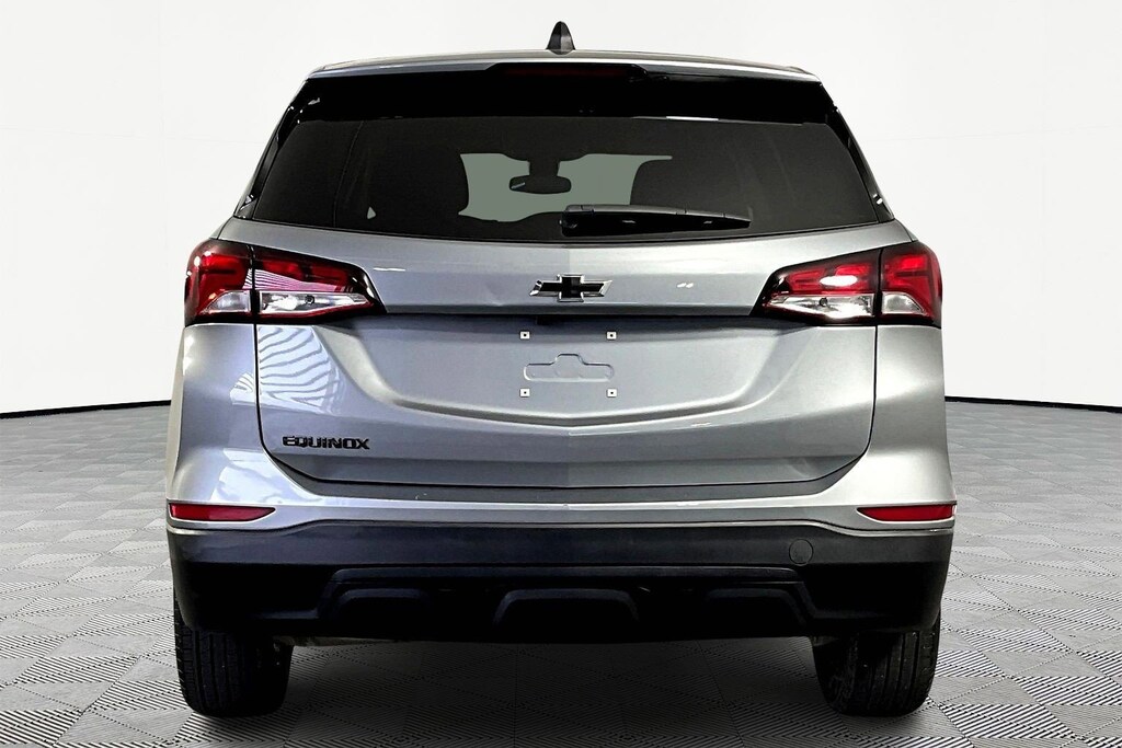 Used 2023 Chevrolet Equinox LS SUV