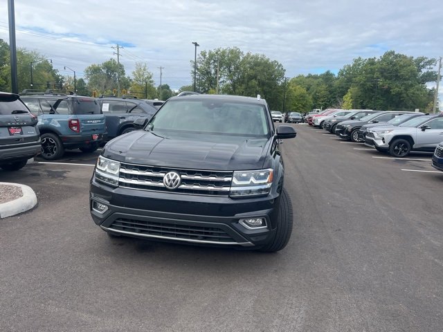 2019 Volkswagen Atlas V6 SEL photo 2