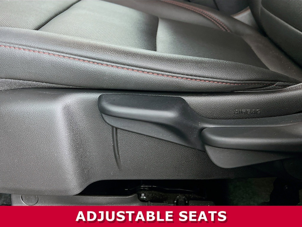 Used 2025 Chevrolet Trax 2RS SUV