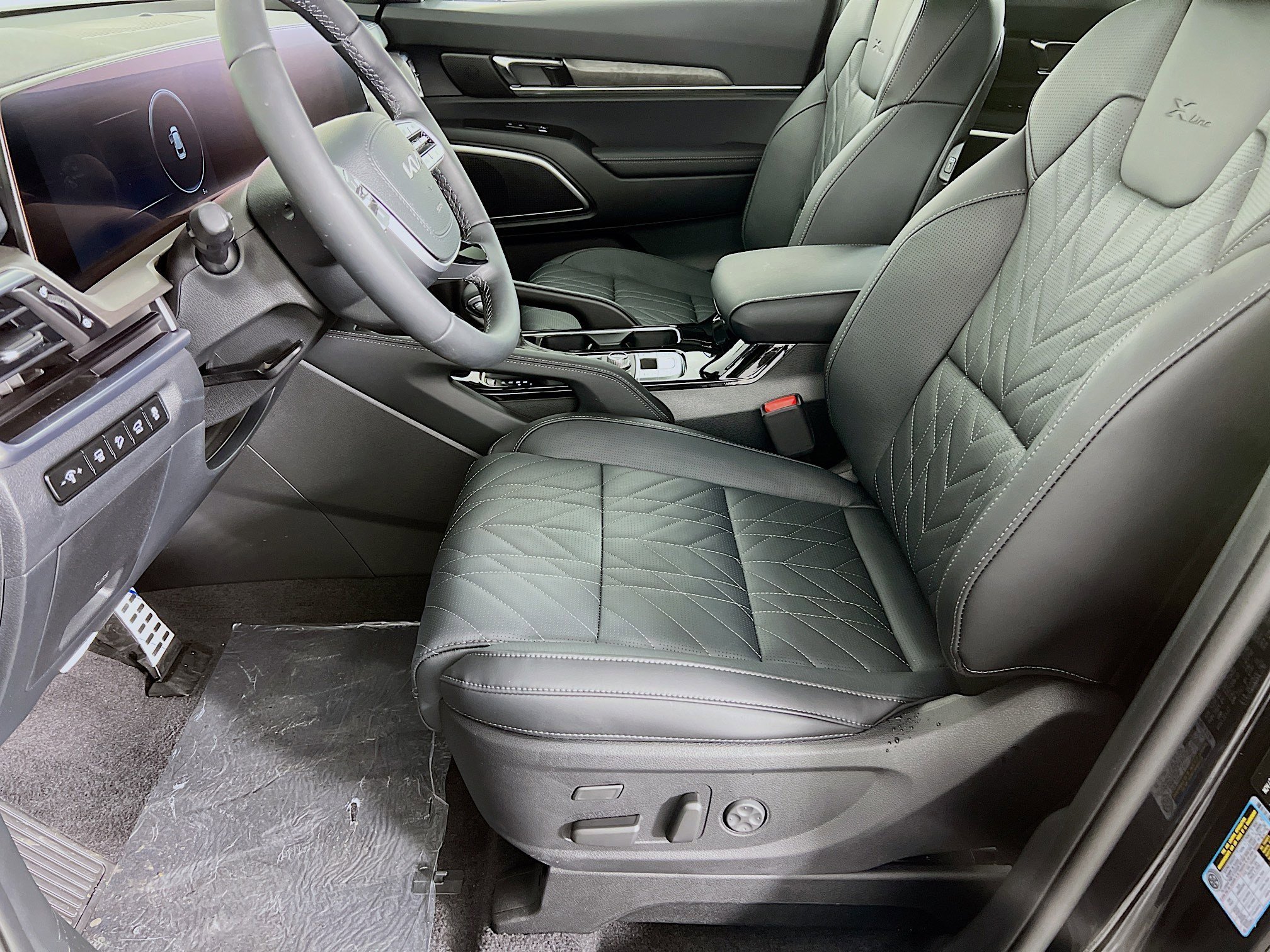 2025 Kia Telluride X-Line photo 3