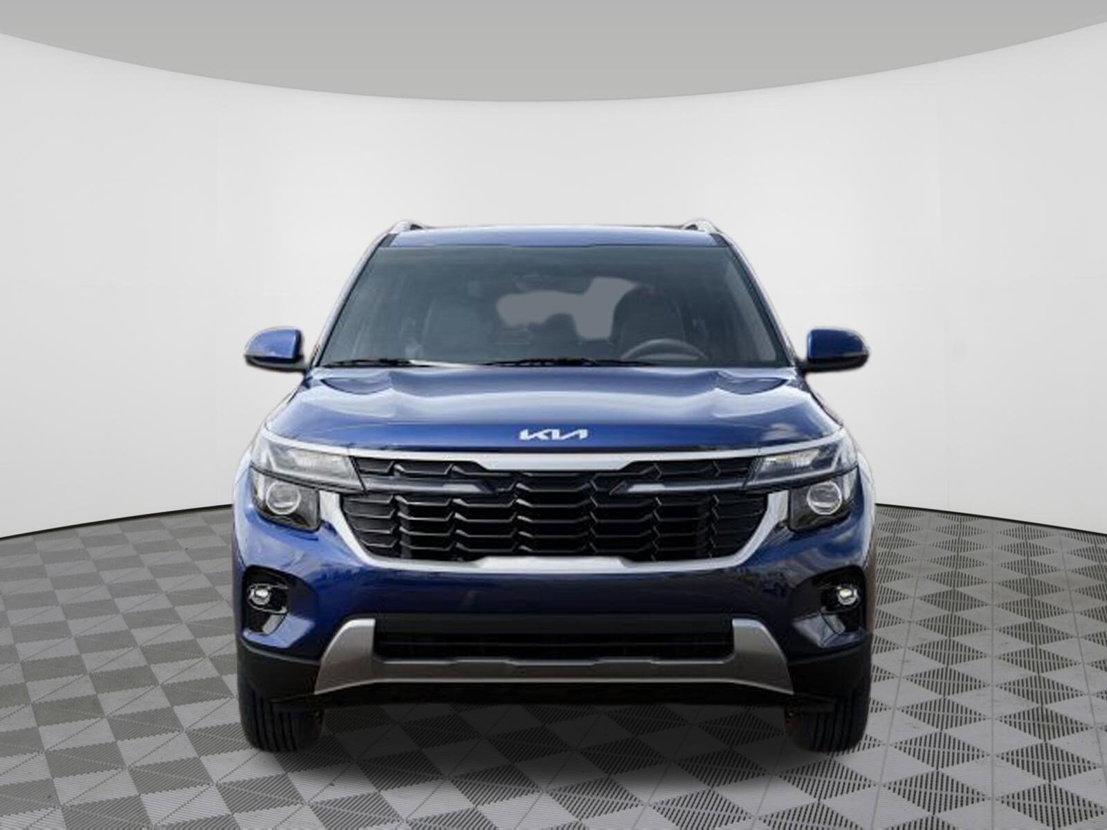 2026 Kia Seltos EX photo 2