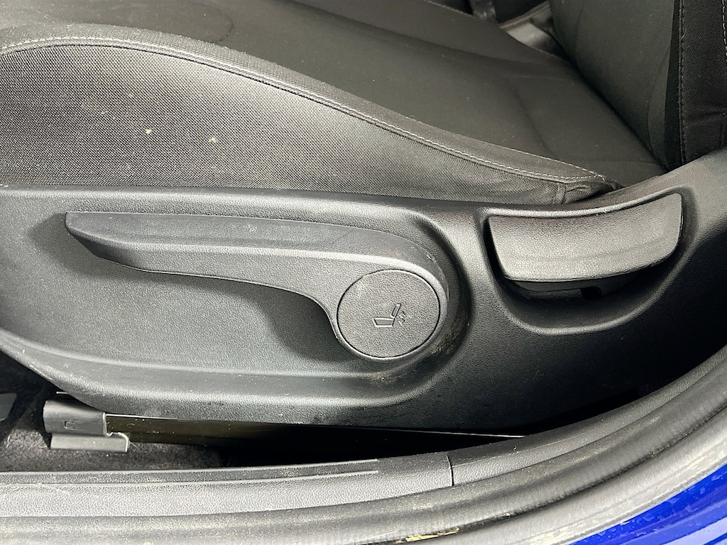 Used 2023 Hyundai Elantra SEL Sedan