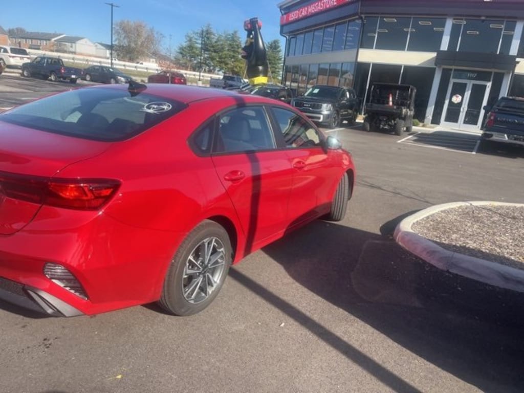 Used 2023 Kia Forte LXS Sedan