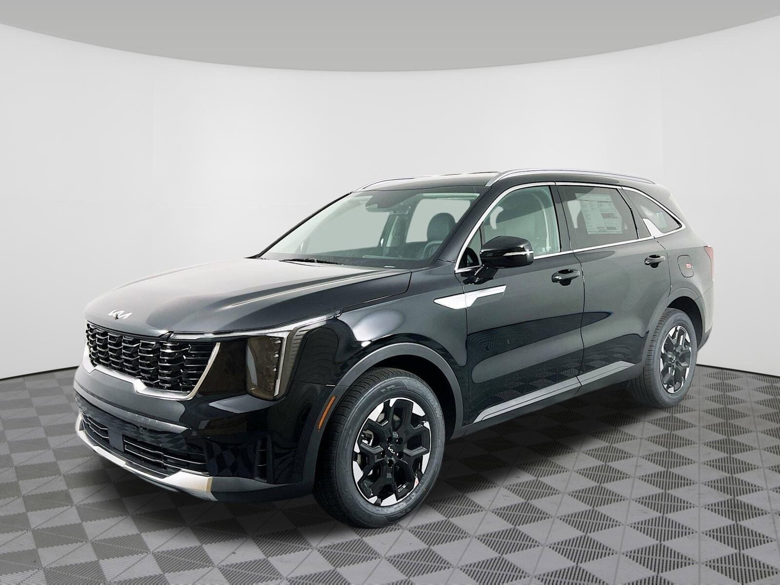 2026 Kia Sorento S photo 2