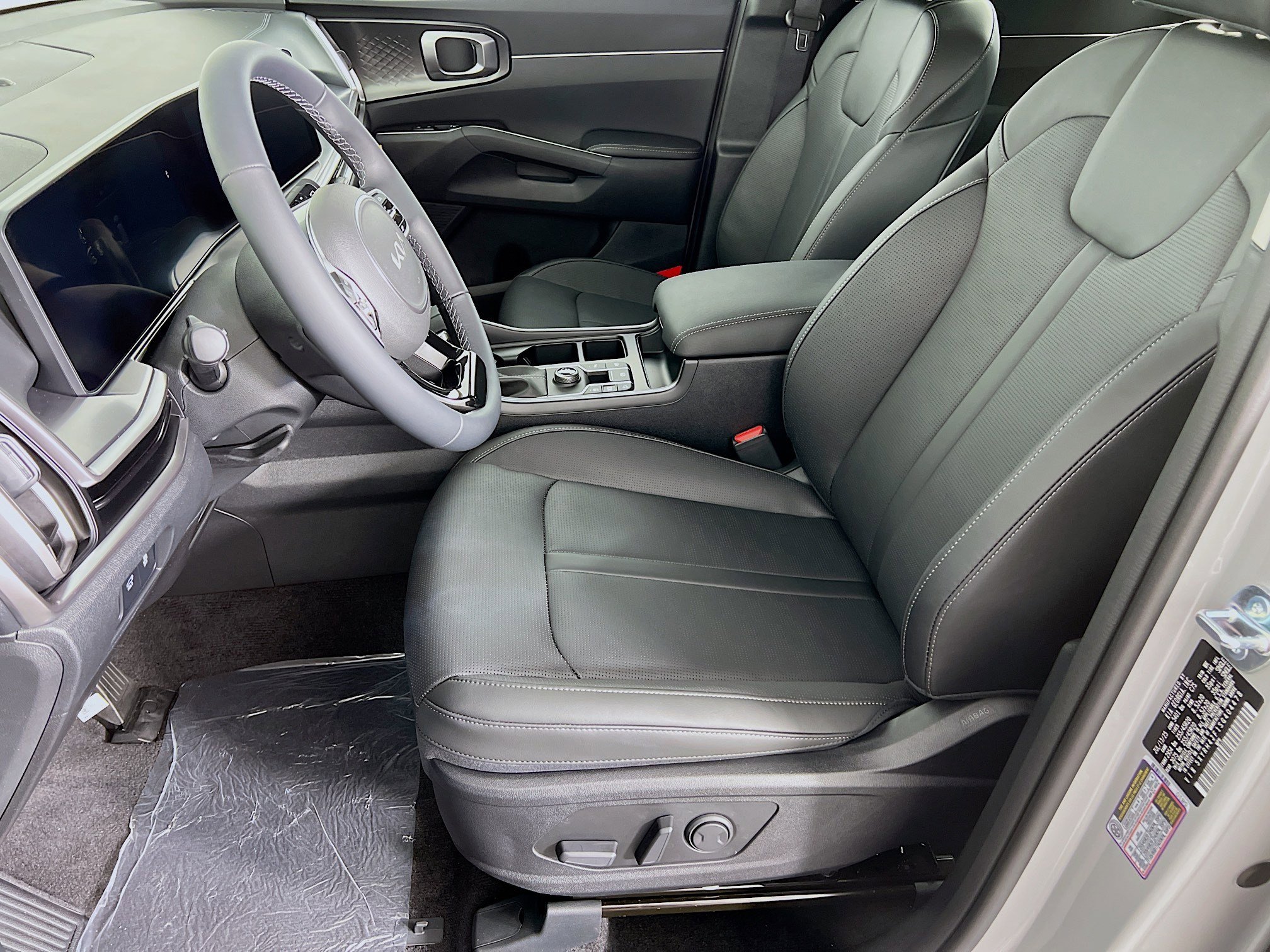 2025 Kia Sorento EX photo 3