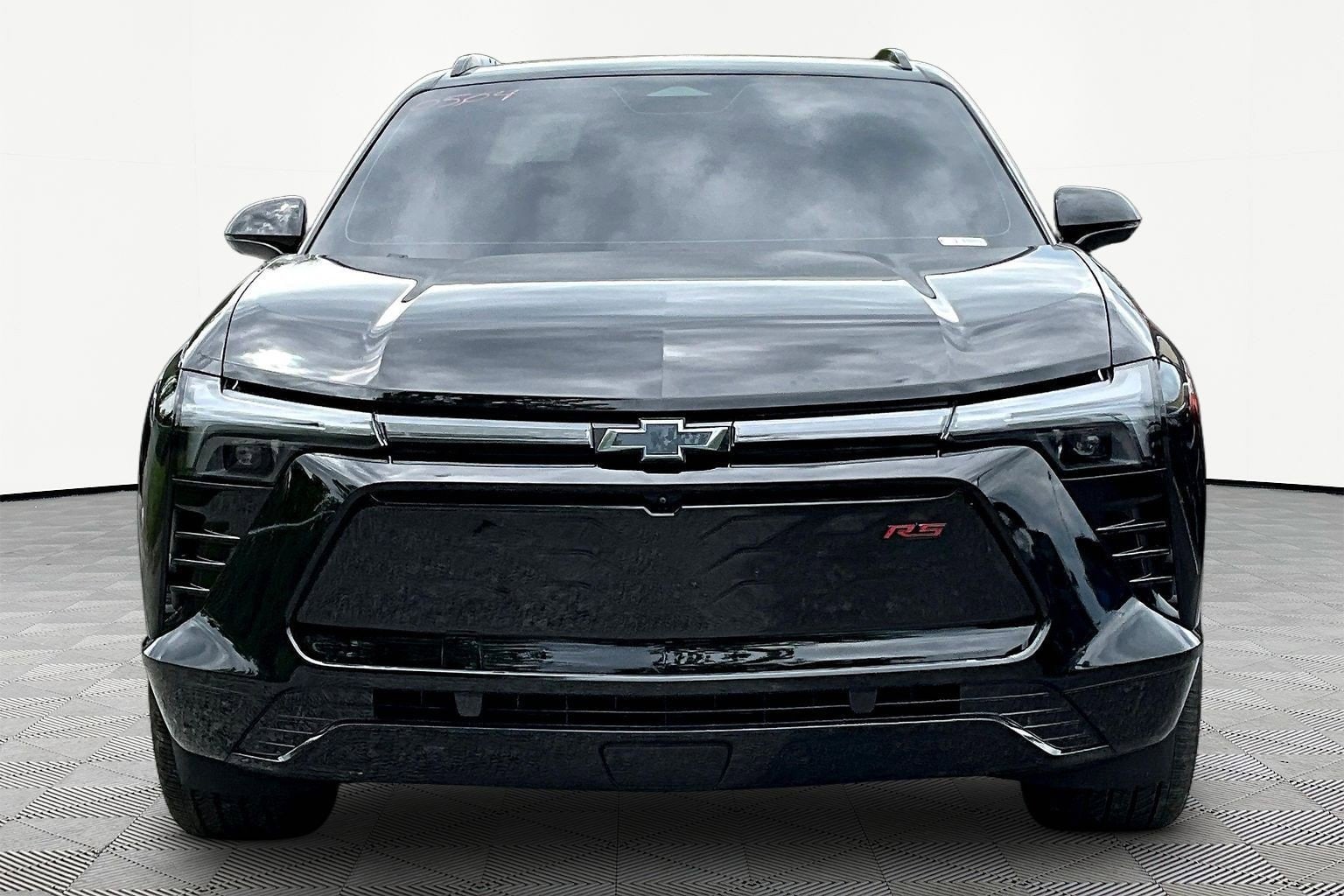 Used 2025 Chevrolet Blazer EV RS with VIN 3GNKDJRJ7SS169983 for sale in Batavia, OH