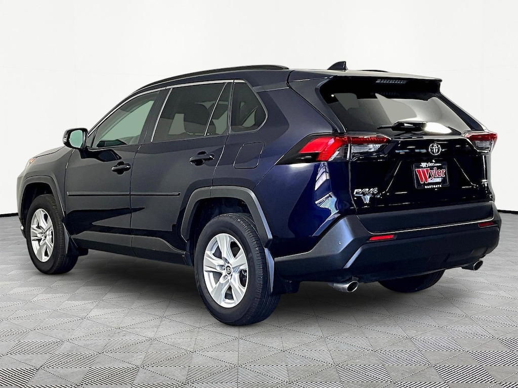 Used 2020 Toyota RAV4 XLE SUV