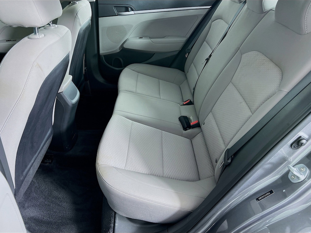 Used 2020 Hyundai Elantra SE Sedan