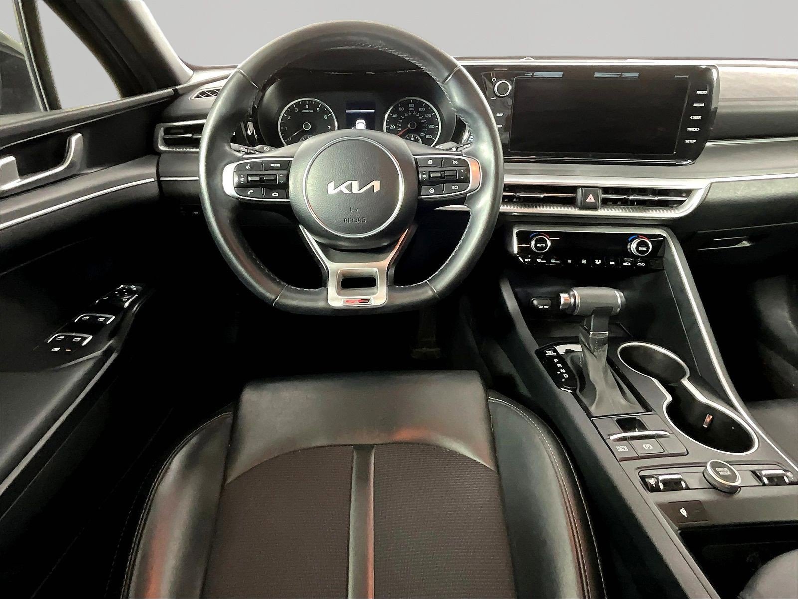 2022 Kia K5 GT-Line - Photo 8