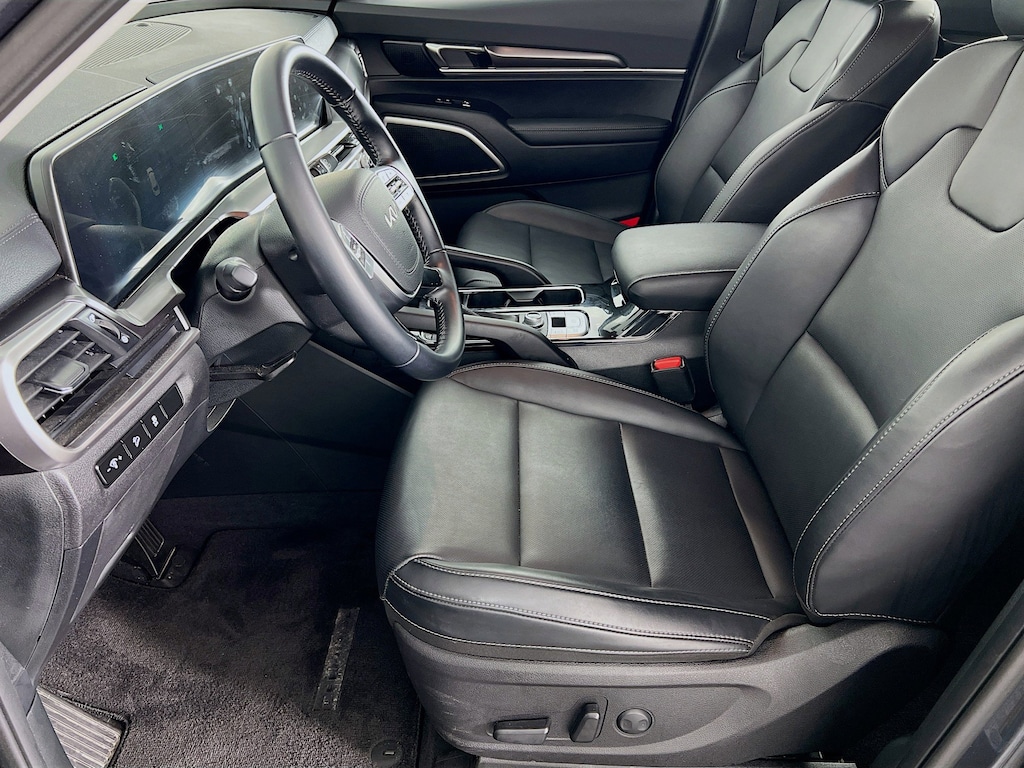 Used 2024 Kia Telluride S SUV