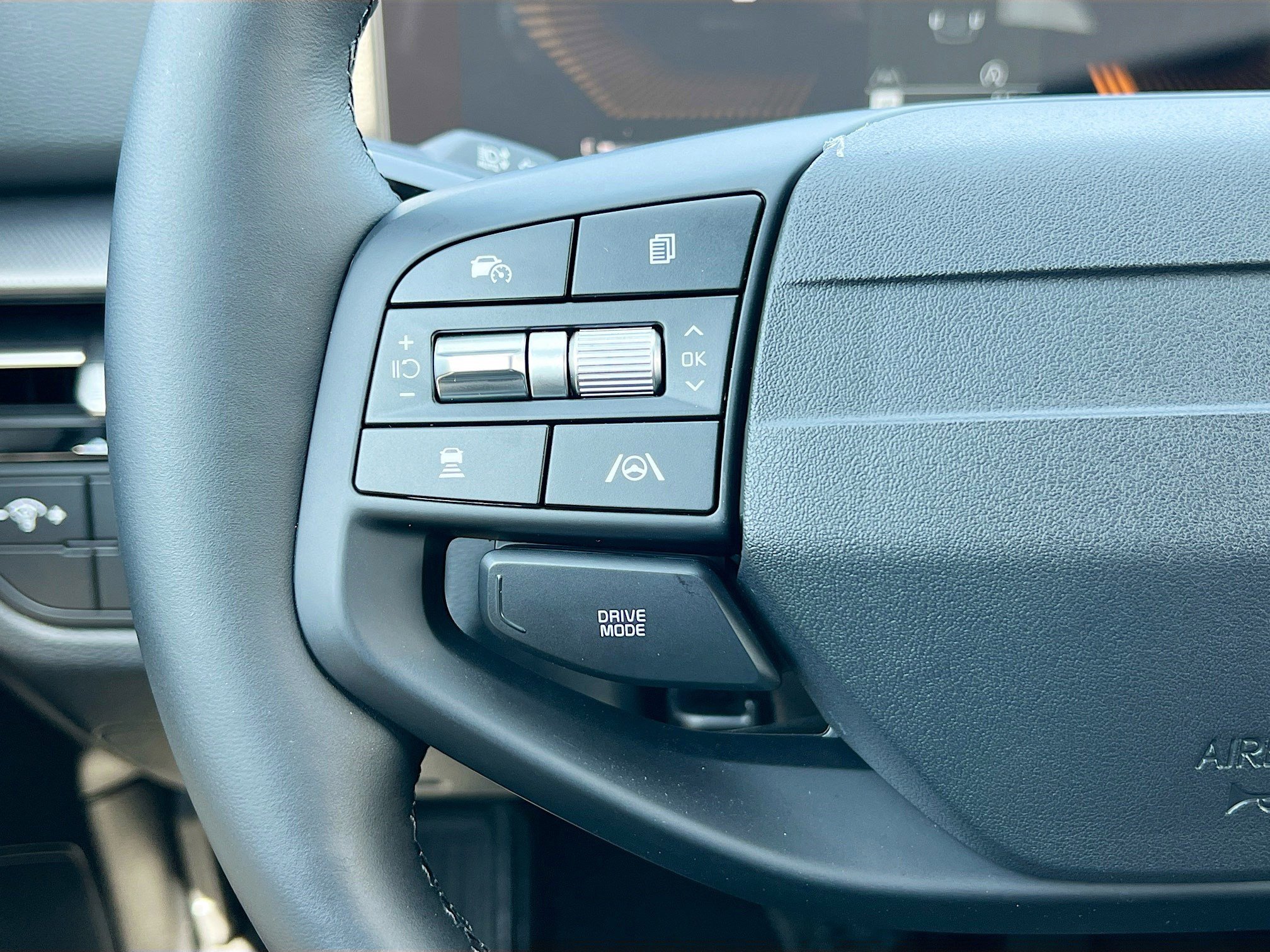 2026 Kia Sportage LX - Photo 14