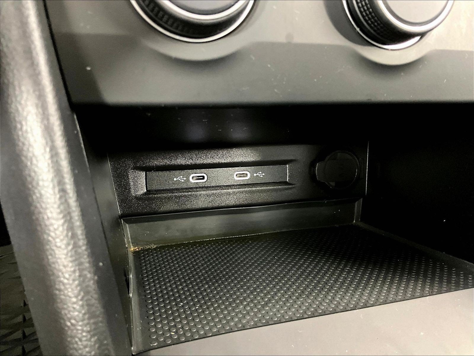 2022 Volkswagen Taos S - Photo 18