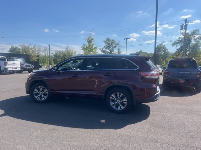 2015 Toyota Highlander XLE photo 3